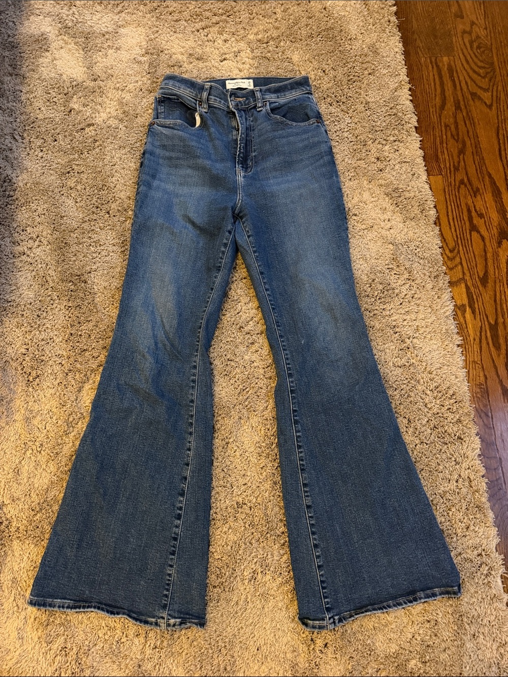 Women’s Blue Flared Jeans